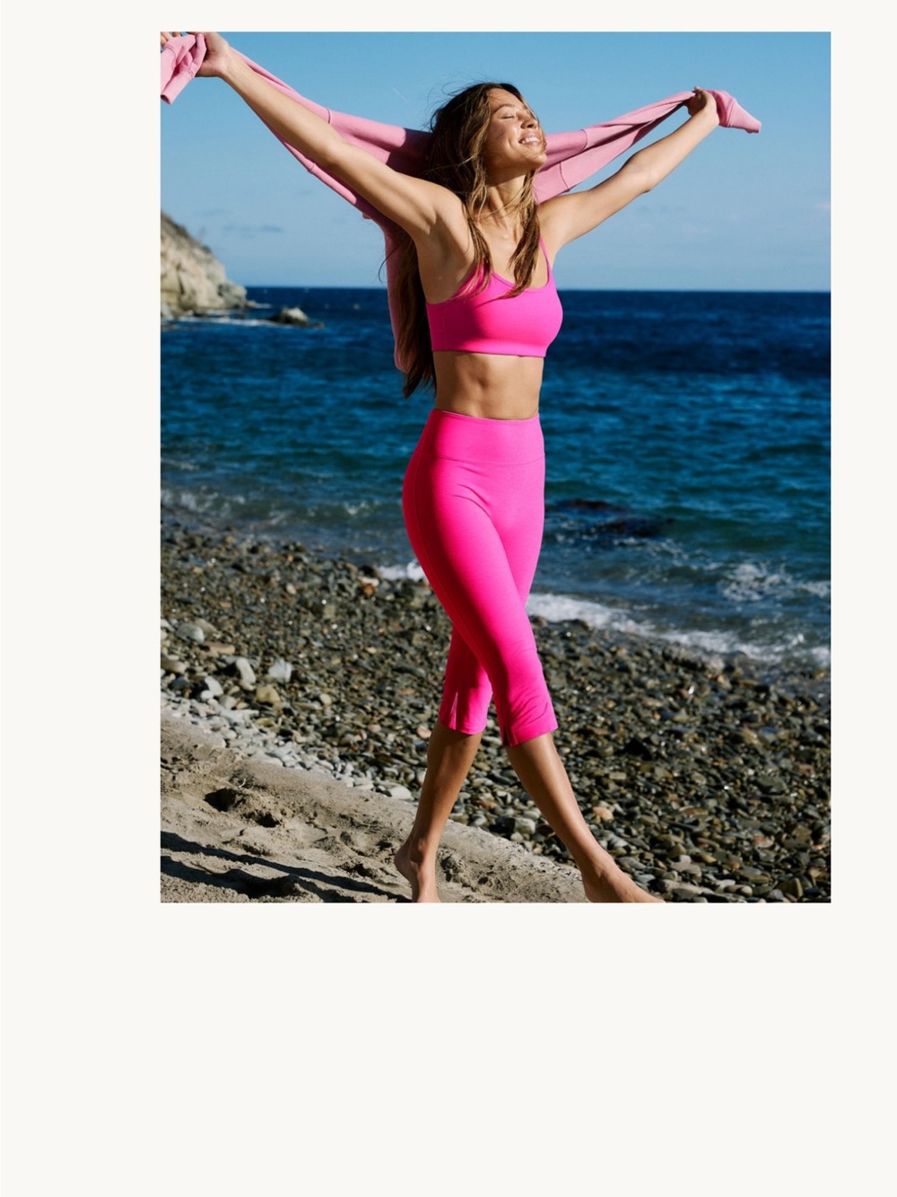 Beyond Yoga Bright Hot Pink capri yoga pants
